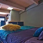 Executive Attic 2
