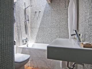 Executive Attic 2 * Barcelone
